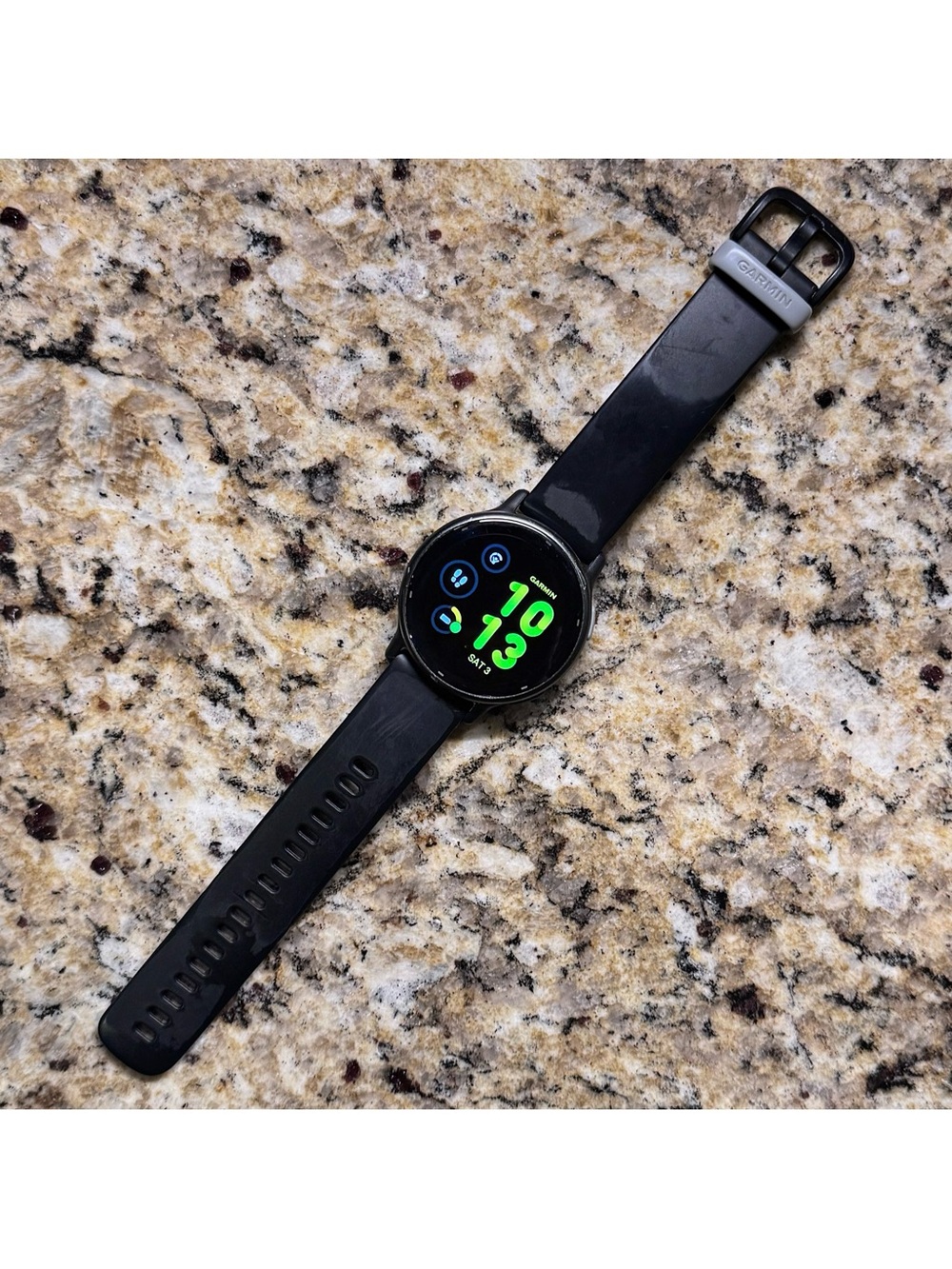 Garmin VivoActive 5 GPS Watch Smartwatch 42mm